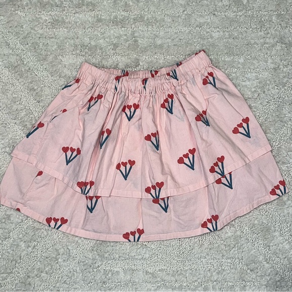 wynken skirt! Worn few times! Like brand new! Looks adorable on. - Picture 1 of 2